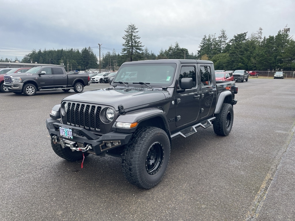 2021 Jeep Gladiator Sport S's photo