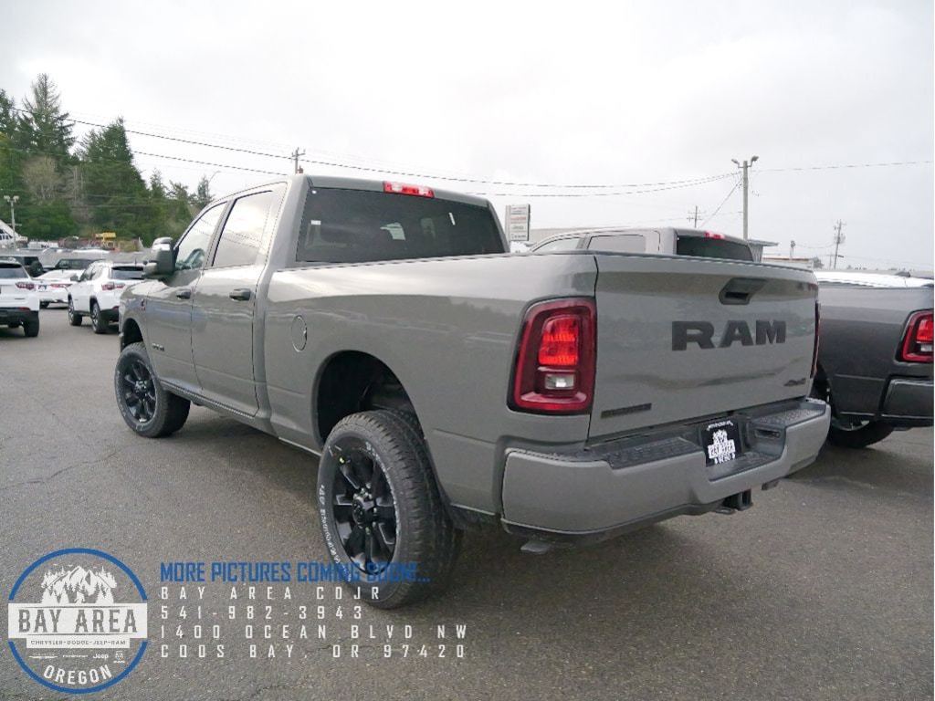 New 2026 Ram 2500 BIG HORN CREW CAB 4X4 6'4 BOX Pickup