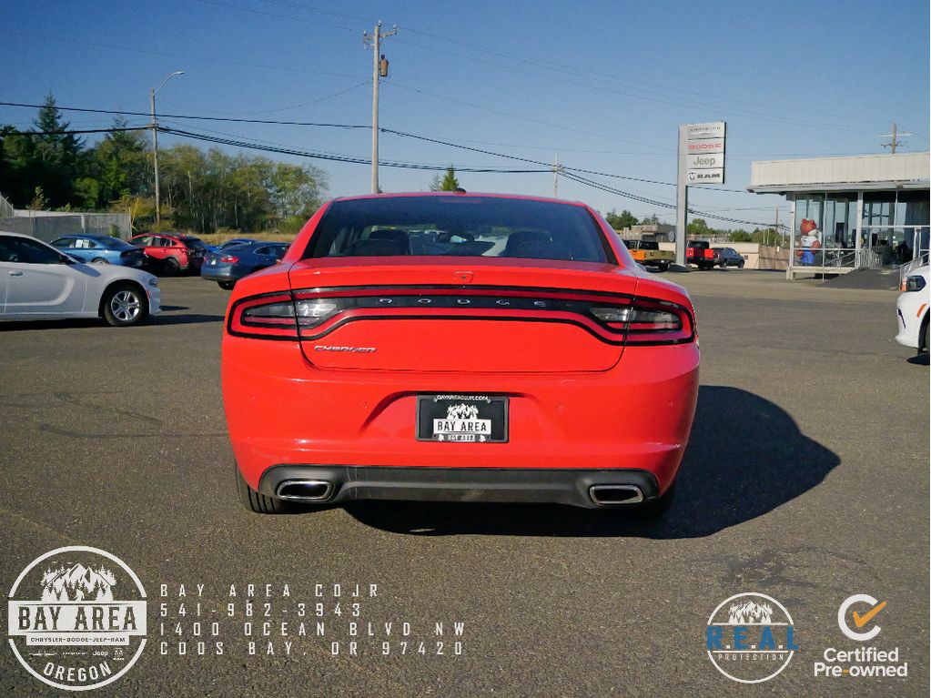 2022 Dodge Charger SXT photo 4