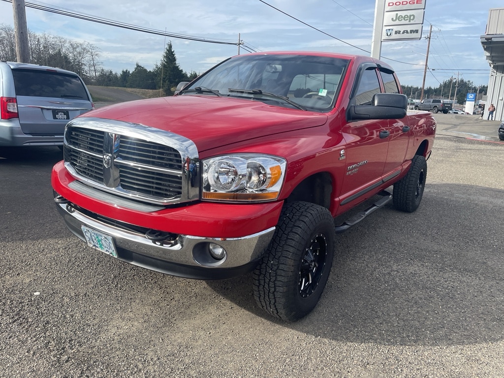 2006 Dodge Ram 2500 Pickup SLT