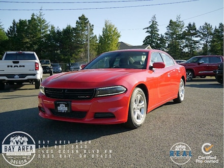 2022 Dodge Charger SXT Sedan