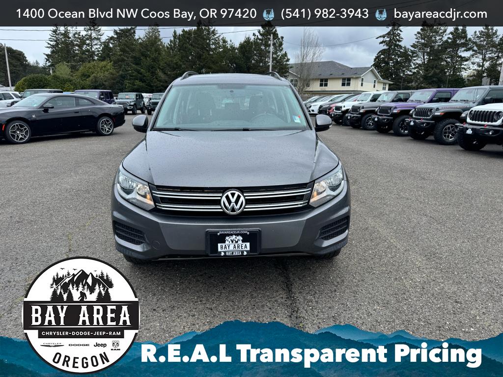 Used 2017 Volkswagen Tiguan Limited Base with VIN WVGBV7AX2HK048349 for sale in Coos Bay, OR