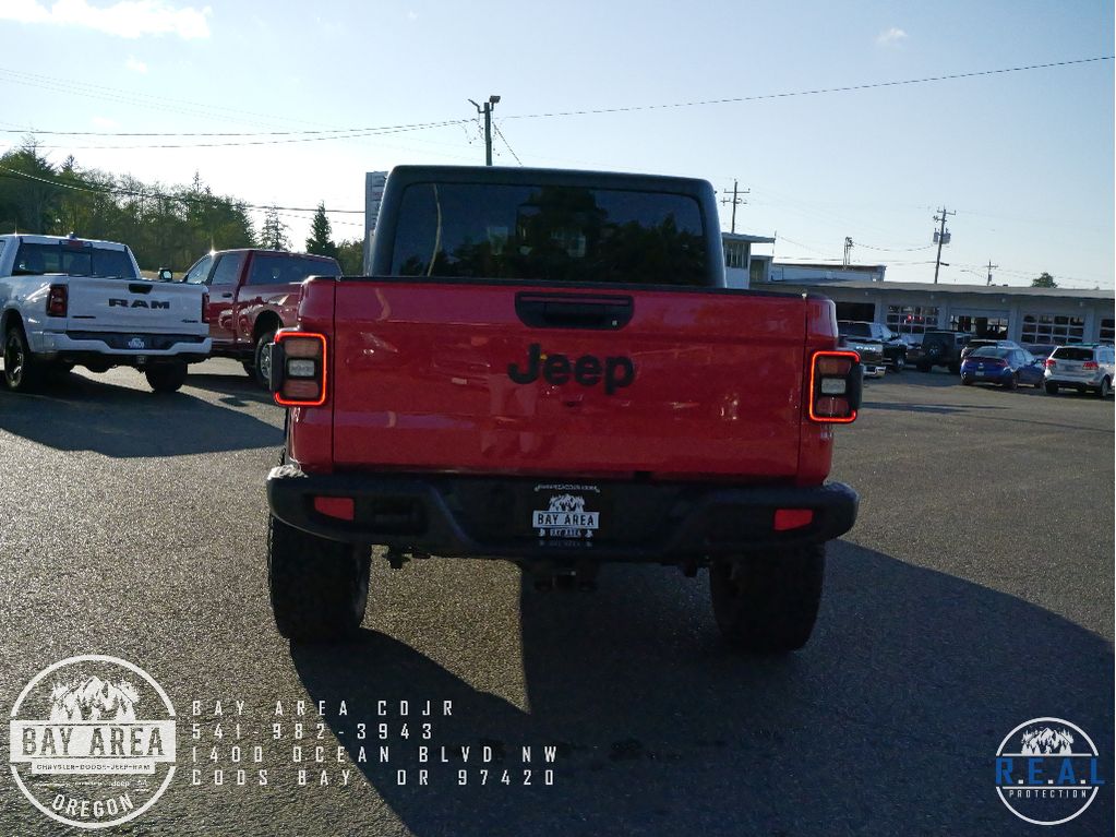 2025 Jeep Gladiator Sport S photo 4