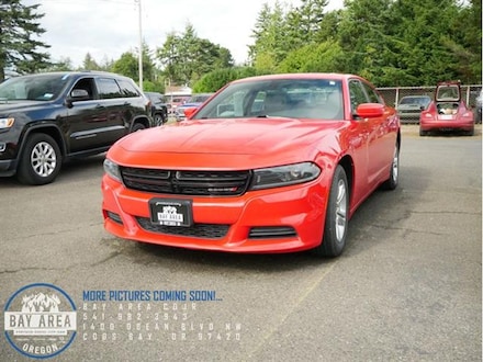 2022 Dodge Charger SXT Sedan
