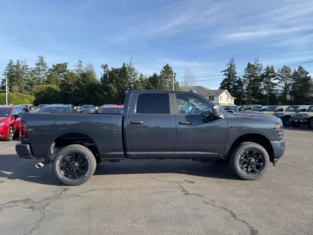 New 2026 Ram 2500 BIG HORN CREW CAB 4X4 6'4 BOX Pickup