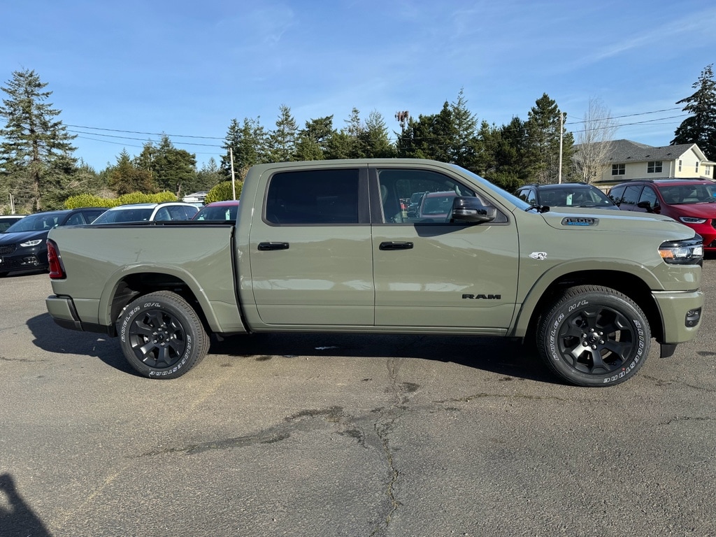 New 2026 Ram 1500 BIG HORN CREW CAB 4X4 5'7 BOX Pickup