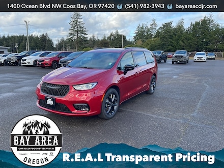 2026 Chrysler Pacifica SELECT Passenger Van