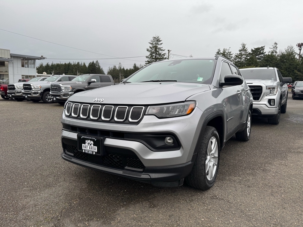 2022 Jeep Compass Latitude's photo