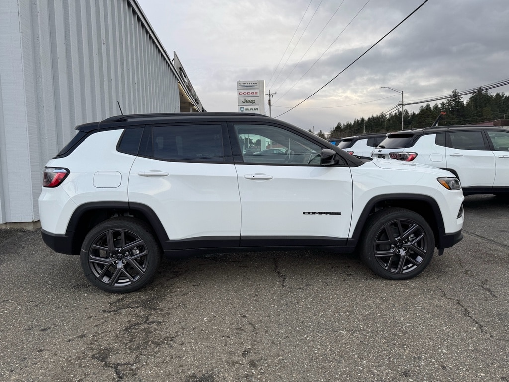 New 2026 Jeep Compass LIMITED ALTITUDE 4X4 Sport Utility