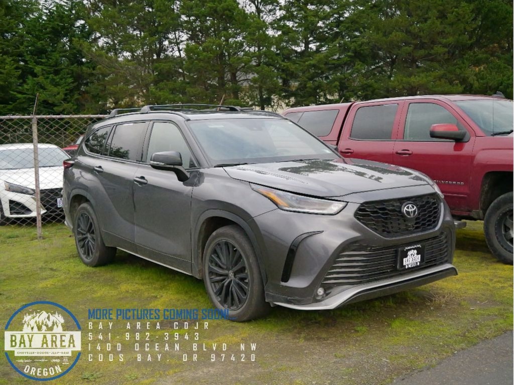 Used 2024 Toyota Highlander XSE Sport Utility