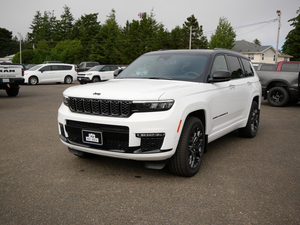 New 2025 Jeep Grand Cherokee L SUMMIT RESERVE 4X4 Sport Utility