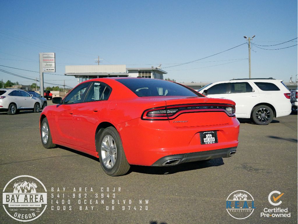 2022 Dodge Charger SXT photo 3