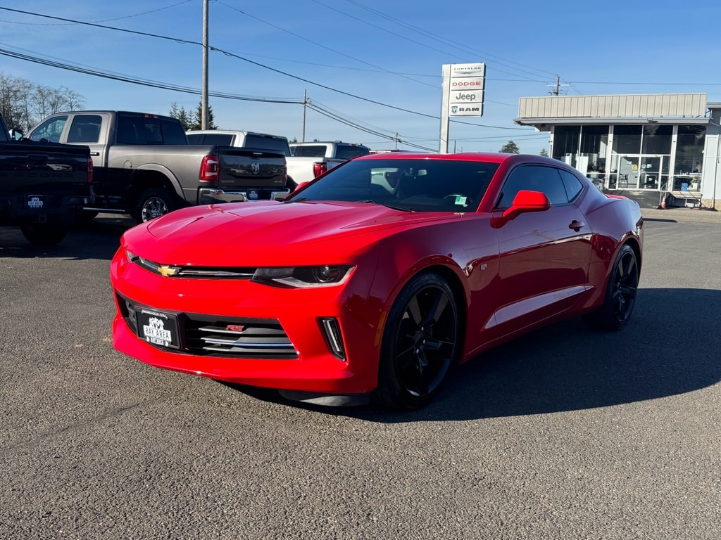 2018 Chevrolet Camaro 1LT's photo