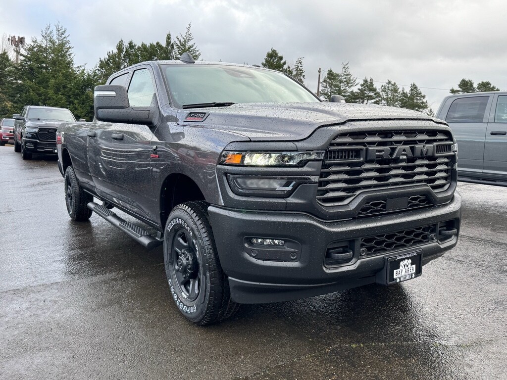 New 2026 Ram 3500 TRADESMAN CREW CAB 4X4 8' BOX Pickup