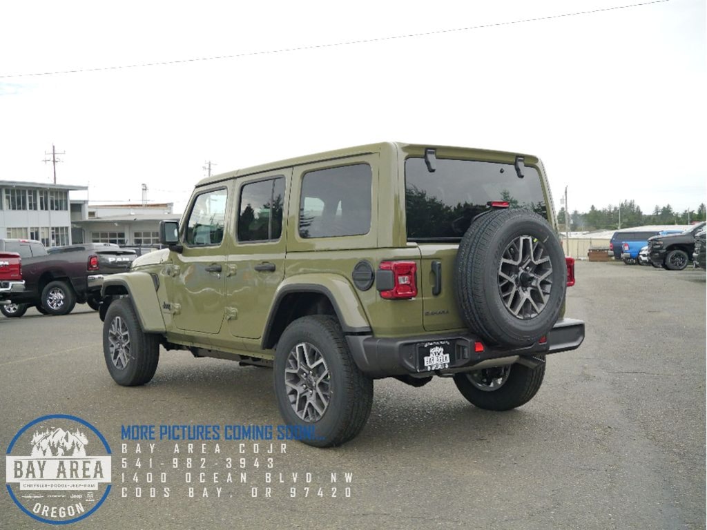 New 2026 Jeep Wrangler 4-DOOR SAHARA Sport Utility