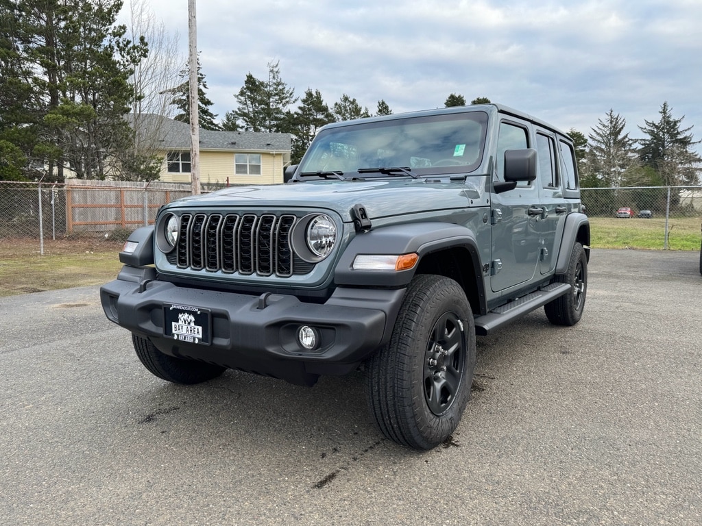 2026 Jeep Wrangler Sport's photo