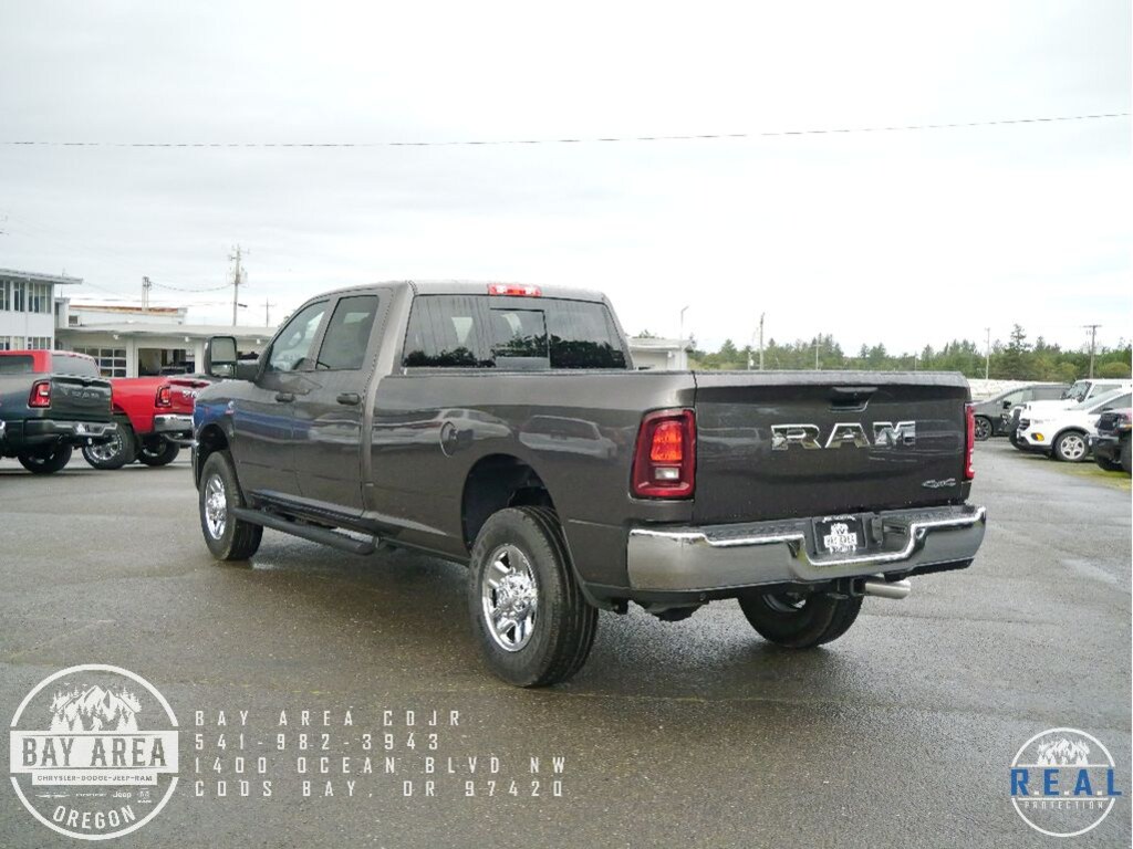 New 2026 Ram 3500 TRADESMAN CREW CAB 4X4 8' BOX Pickup