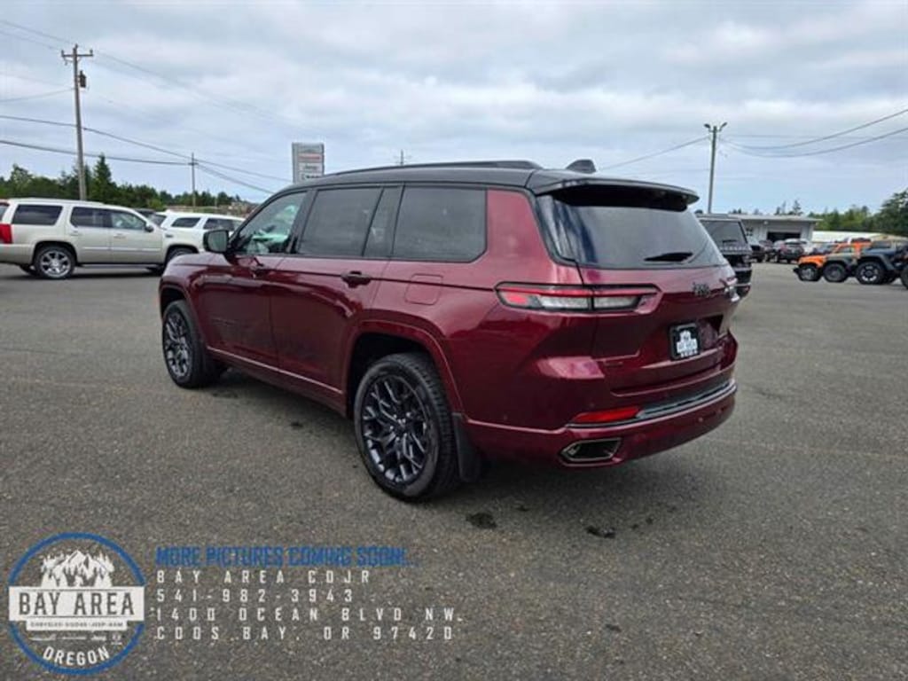 New 2025 Jeep Grand Cherokee L SUMMIT RESERVE 4X4 Sport Utility