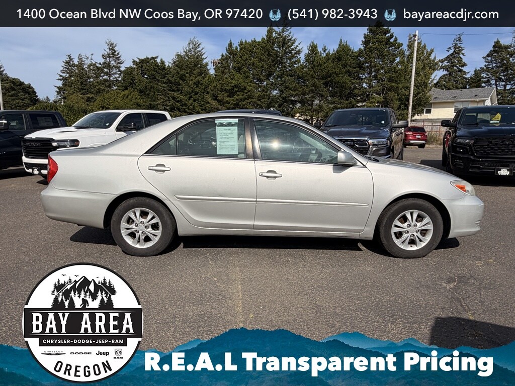 Used 2004 Toyota Camry LE Sedan