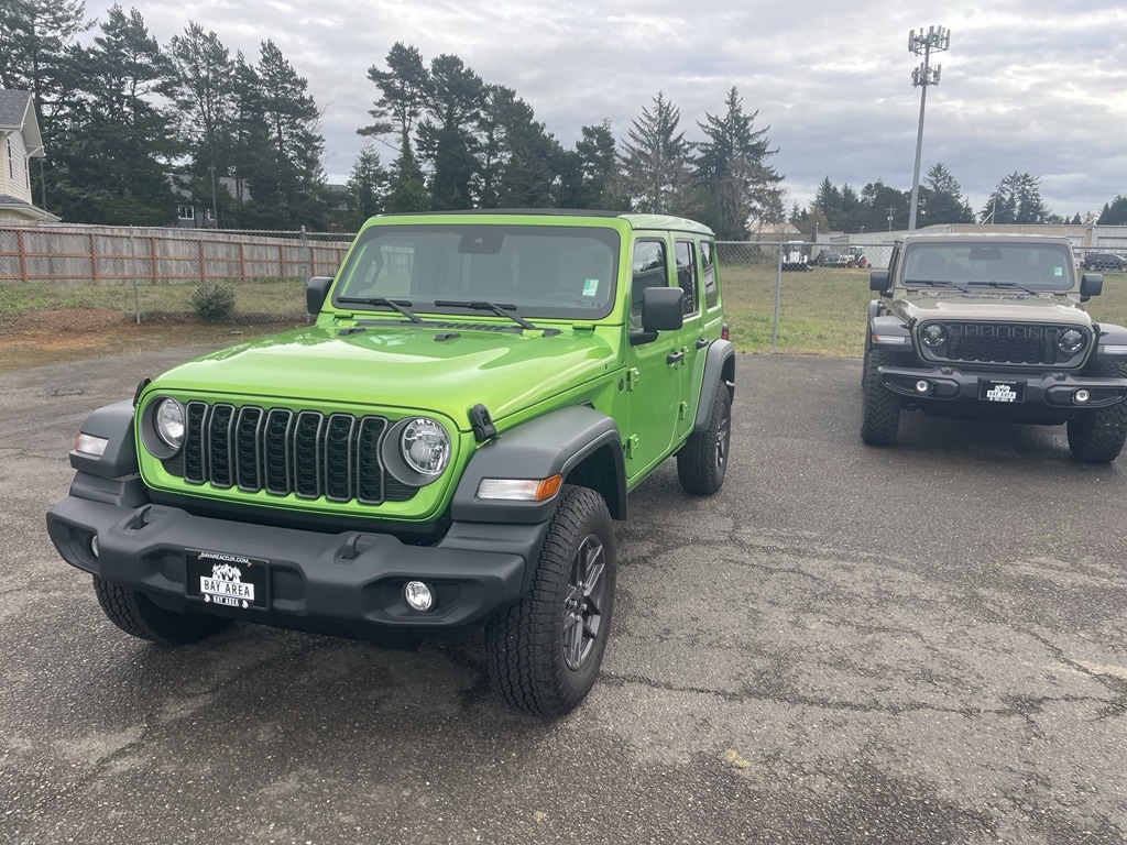 2025 Jeep Wrangler 4-Door Sport S's photo