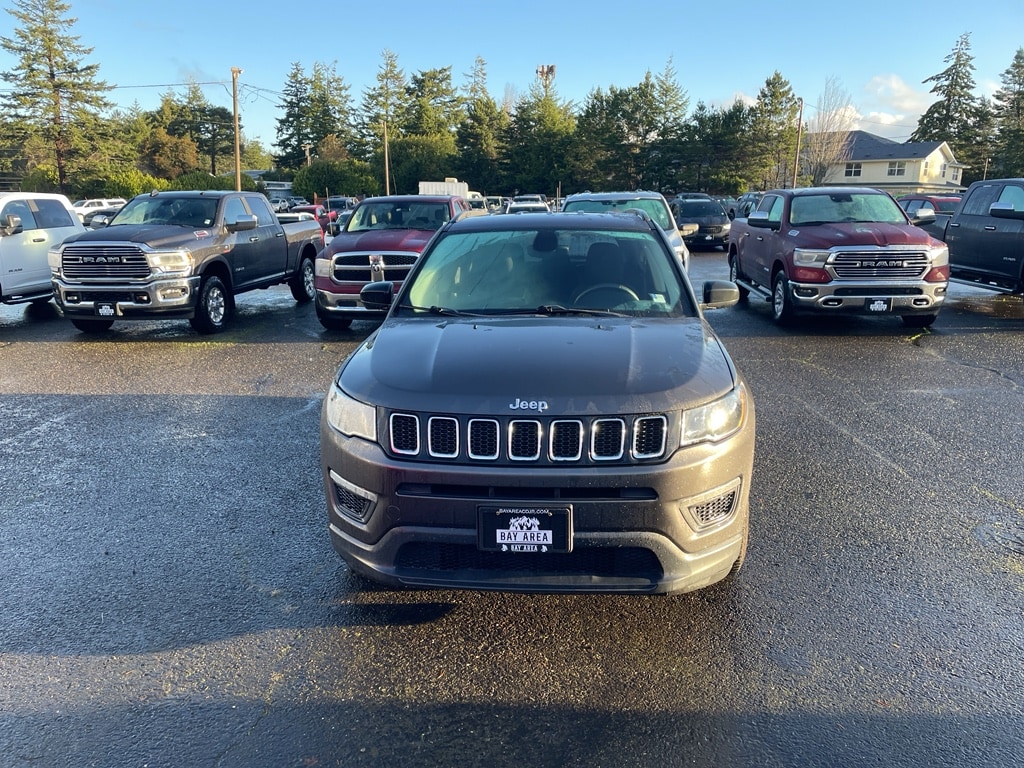 2018 Jeep Compass Sport's photo