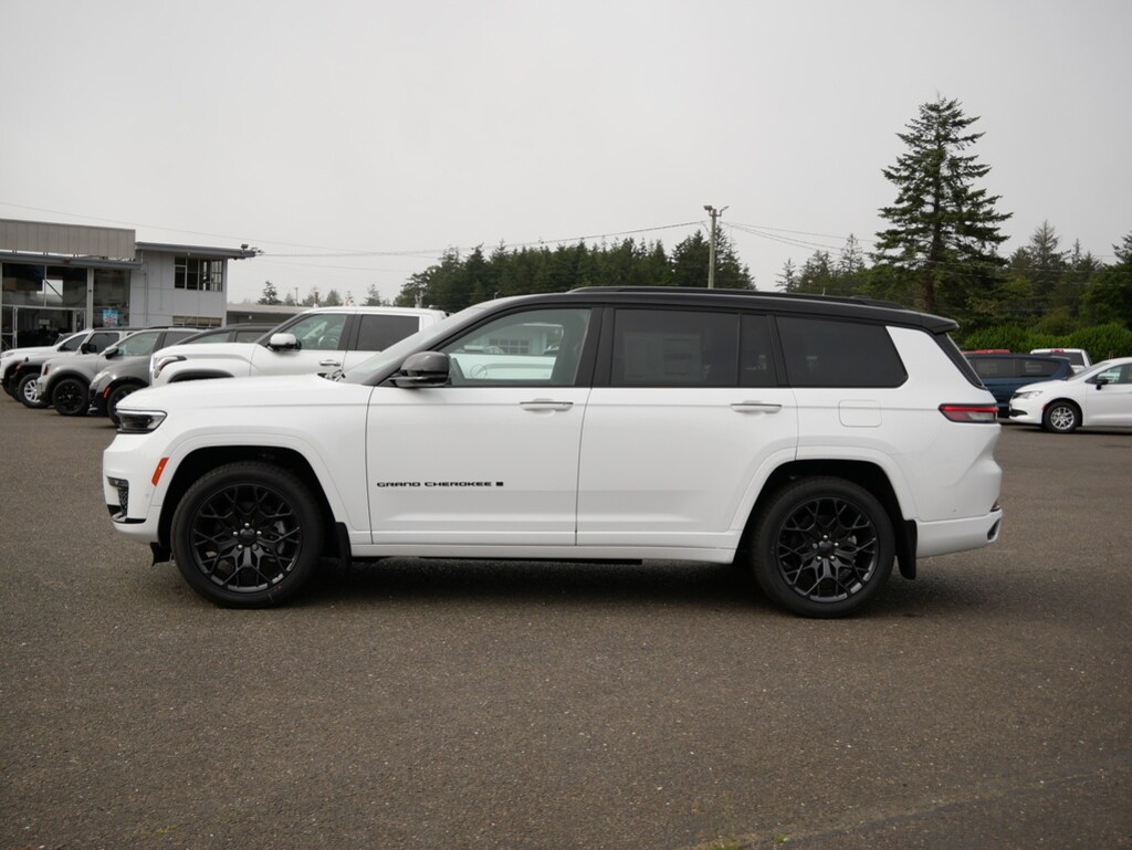New 2025 Jeep Grand Cherokee L SUMMIT RESERVE 4X4 Sport Utility