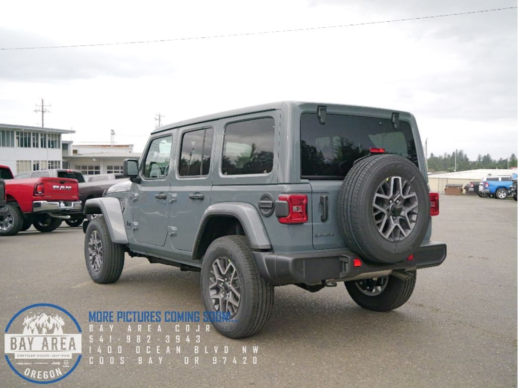 New 2026 Jeep Wrangler 4-DOOR SAHARA Sport Utility