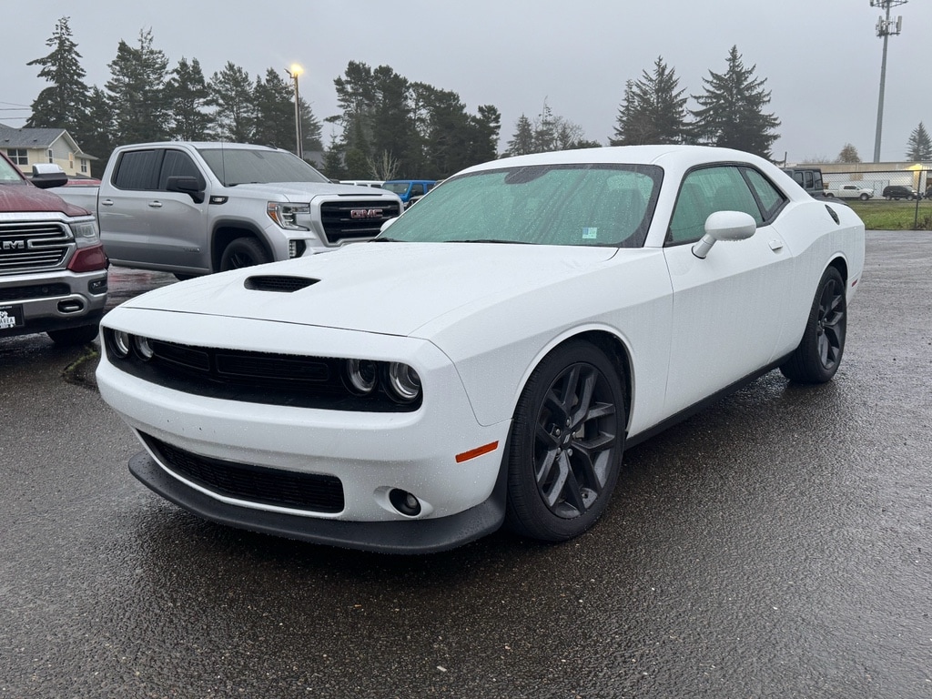 2022 Dodge Challenger GT's photo
