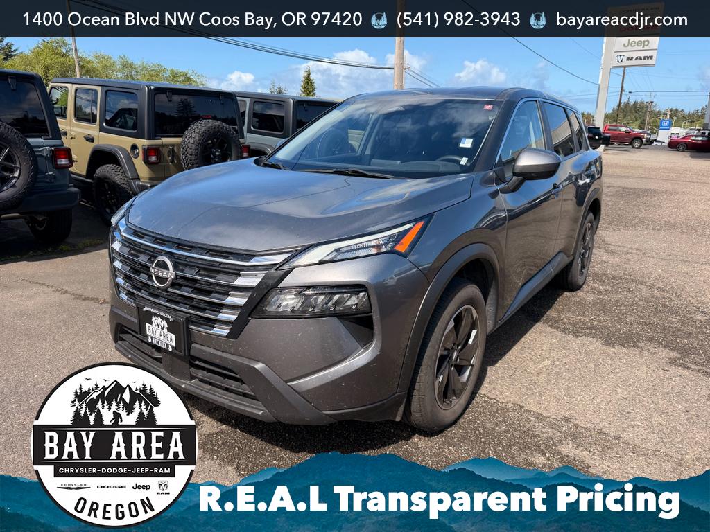 2024 Nissan Rogue SV AWD's photo