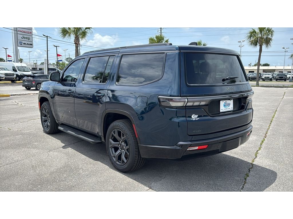 New 2026 Jeep Grand Wagoneer Limited Altitude Sport Utility