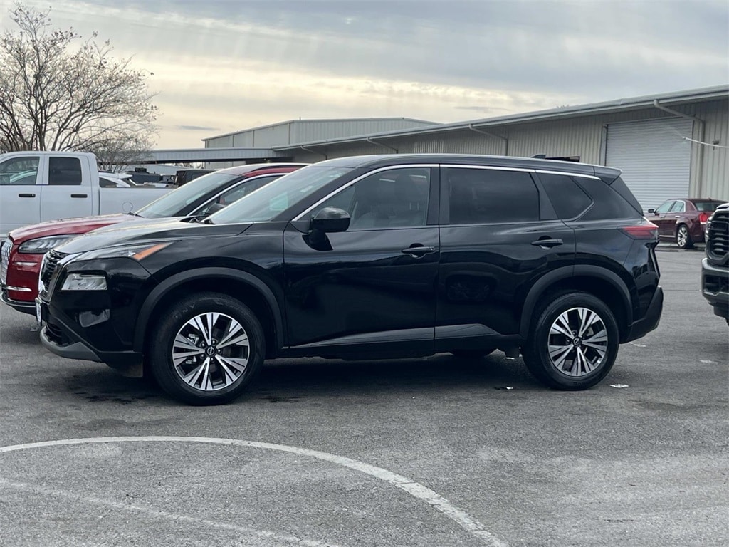 Used 2023 Nissan Rogue SV SUV