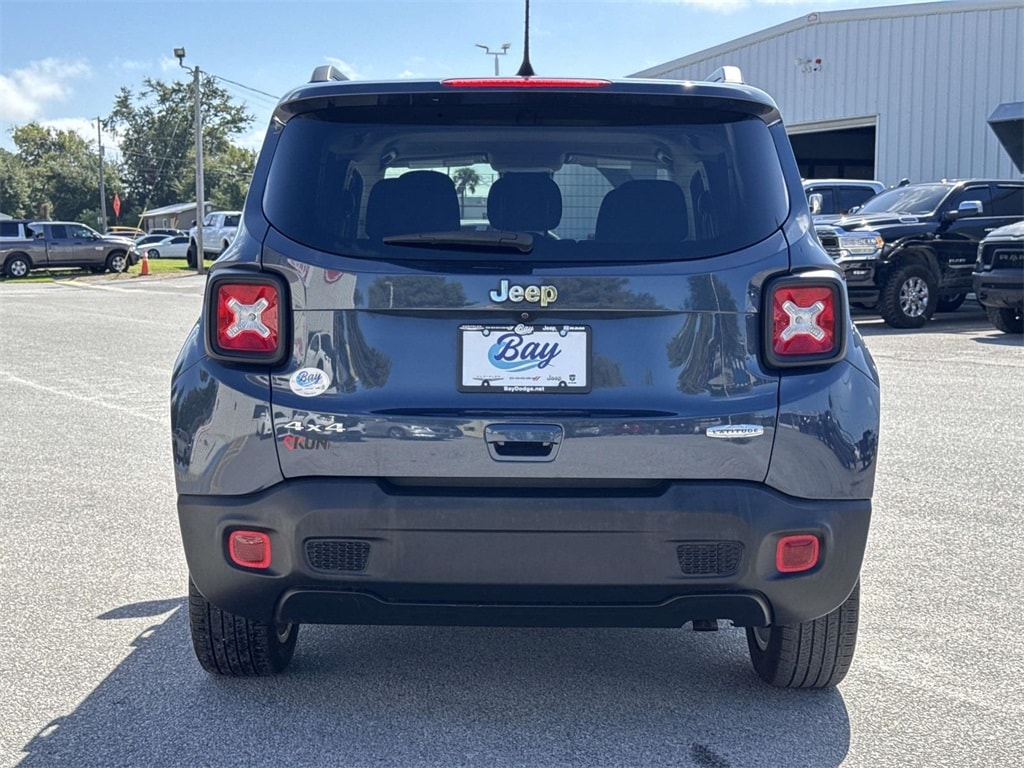 Used 2021 Jeep Renegade Latitude SUV