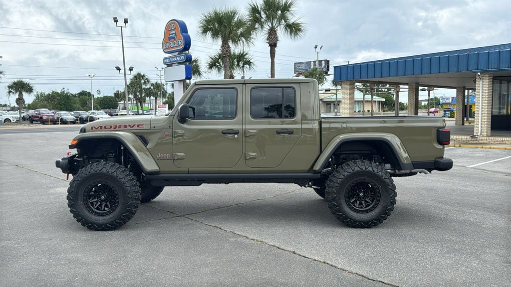 New 2026 Jeep Gladiator MOJAVE X 4X4 Pickup