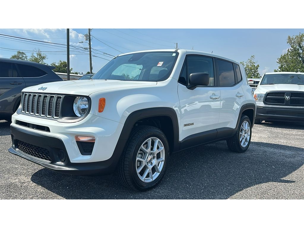 Used 2023 Jeep Renegade Latitude Sport Utility