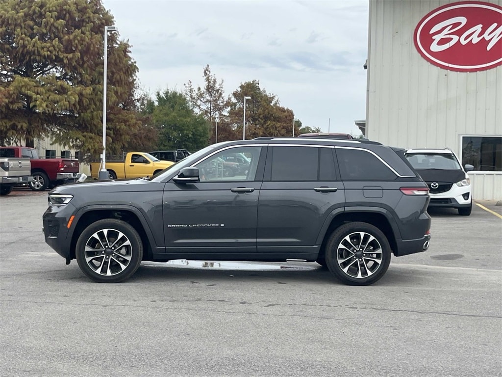 Used 2022 Jeep Grand Cherokee Overland SUV
