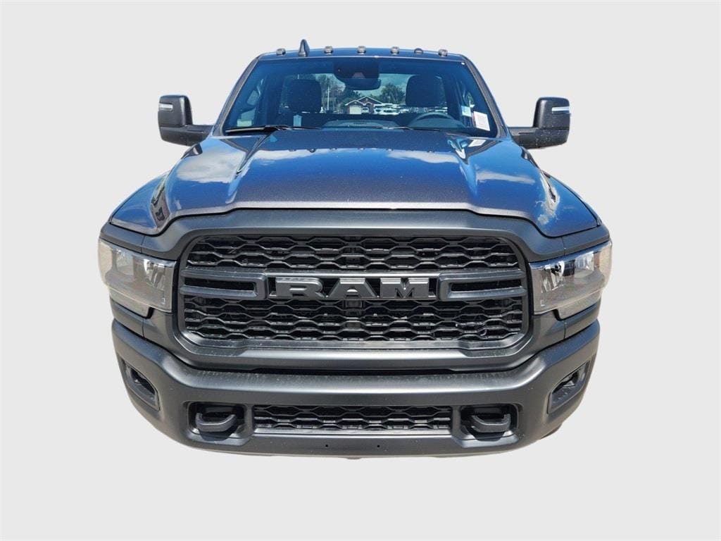 New 2024 Ram 3500 Chassis Cab 3500 TRADESMAN CHASSIS REGULAR CAB 4X4 60' CA Pickup