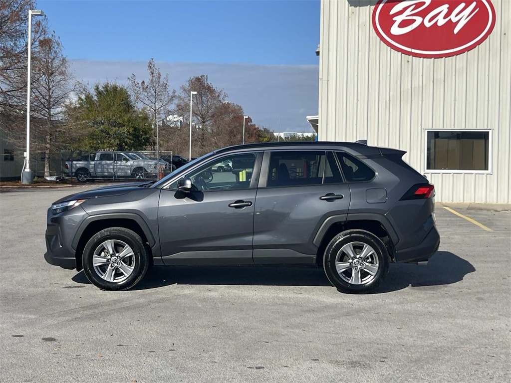 Used 2024 Toyota RAV4 XLE with VIN 2T3W1RFV0RW324346 for sale in Northfield, Minnesota