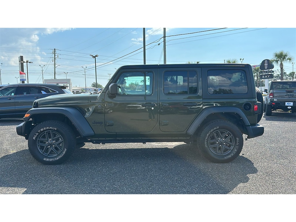 Used 2024 Jeep Wrangler Sport S Sport Utility