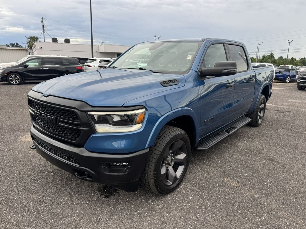 2024 Ram 1500 Crew Cab 