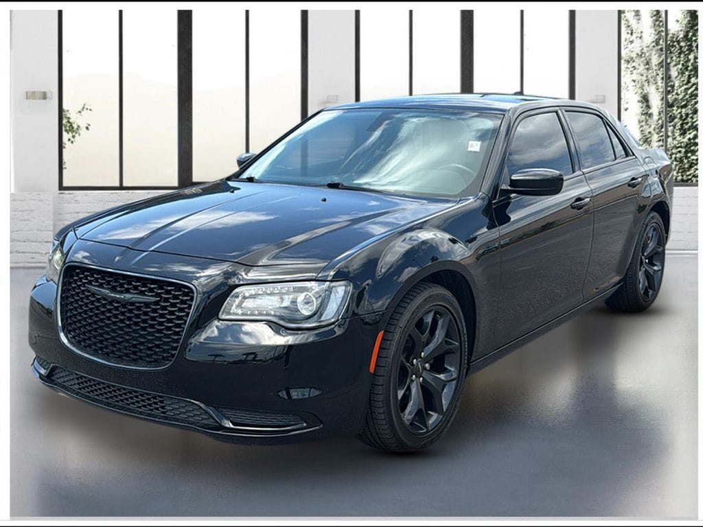 2020 Chrysler 300 Touring