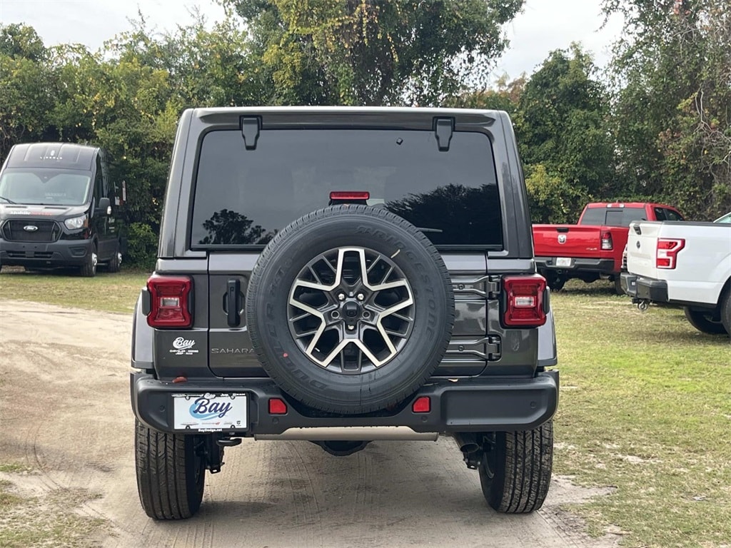 New 2026 Jeep Wrangler 4-DOOR SAHARA Sport Utility