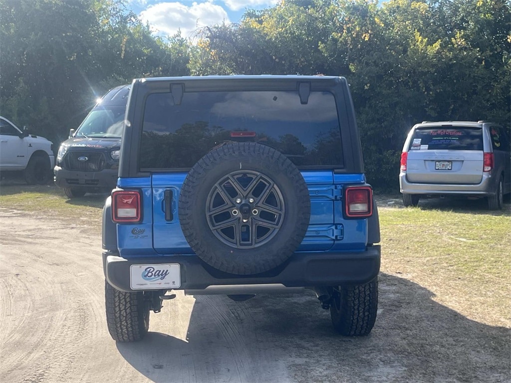 New 2026 Jeep Wrangler 4-DOOR SPORT S Sport Utility