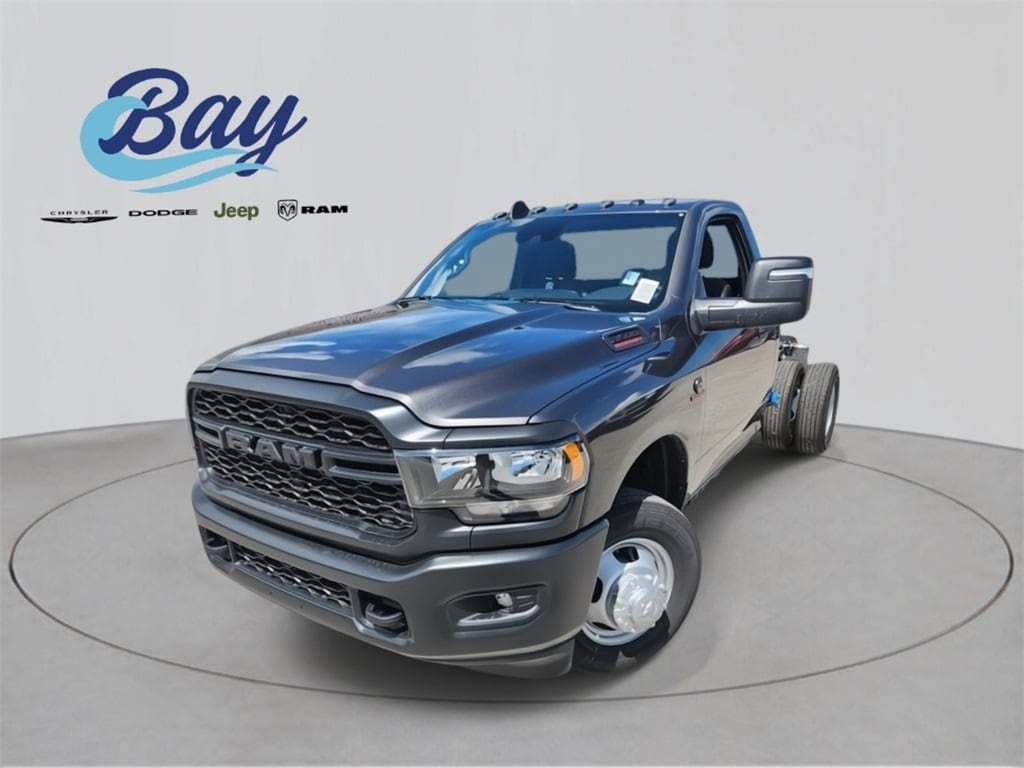 New 2024 Ram 3500 Chassis Cab 3500 TRADESMAN CHASSIS REGULAR CAB 4X4 60' CA Pickup