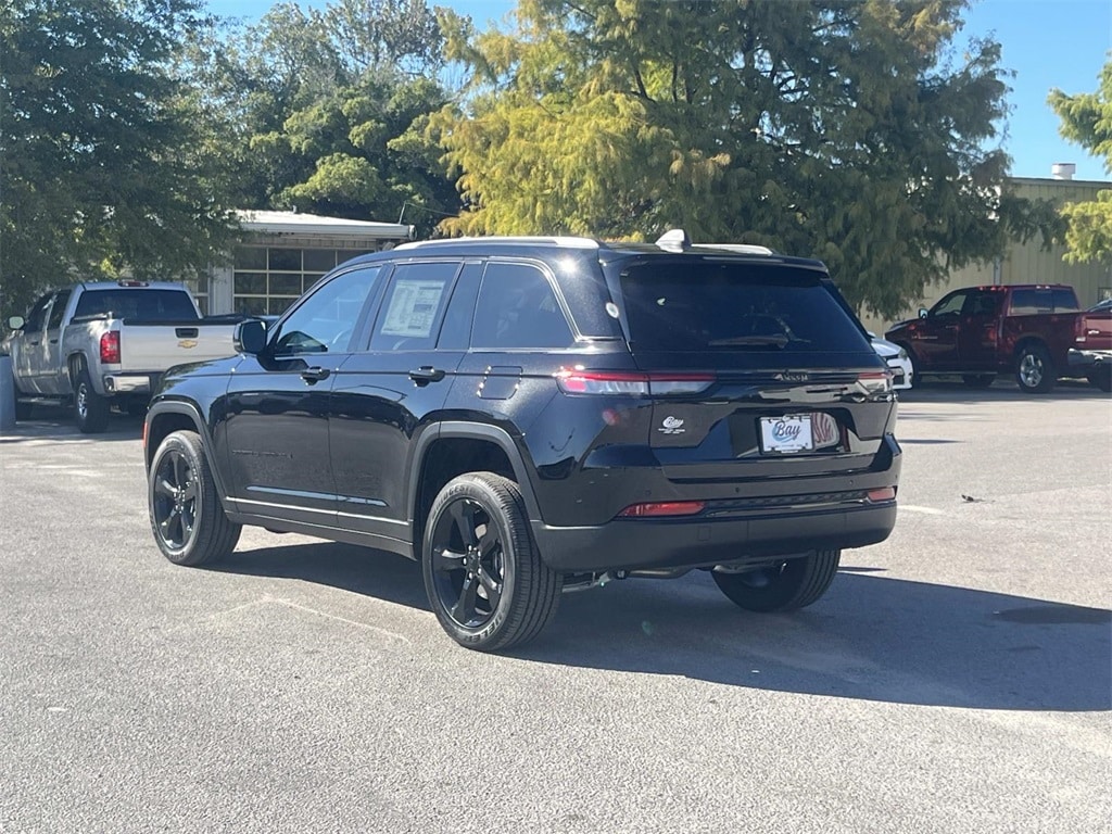 New 2025 Jeep Grand Cherokee ALTITUDE X 4X2 Sport Utility