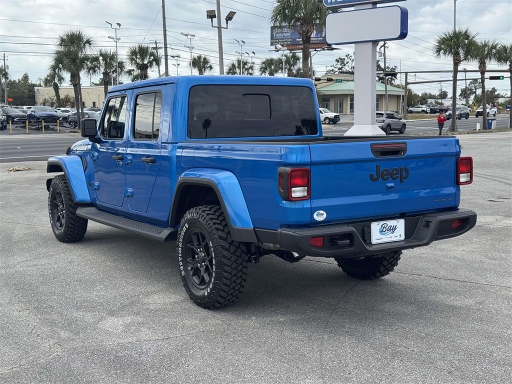 New 2025 Jeep Gladiator HIGH TIDE 4X4 Pickup