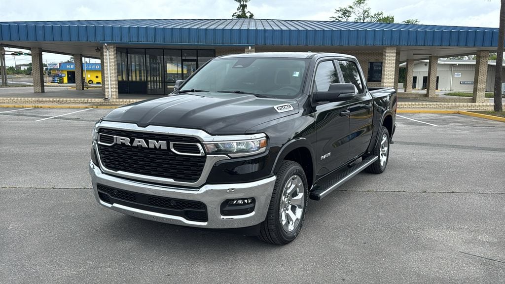New 2026 Ram 1500 BIG HORN CREW CAB 4X4 5'7 BOX Pickup