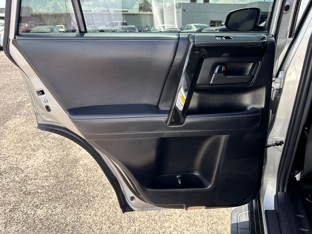 2021 Toyota 4Runner SR5 Premium - Photo 13