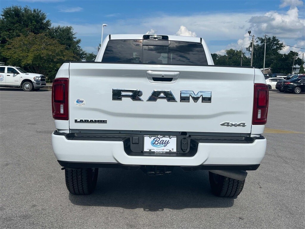 2025 Ram 2500 Laramie photo 4