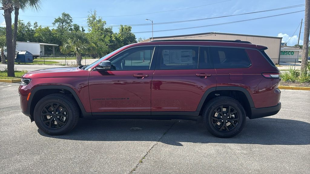 New 2026 Jeep Grand Cherokee L LAREDO ALTITUDE 4X2 Sport Utility
