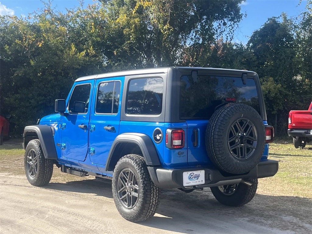 New 2026 Jeep Wrangler 4-DOOR SPORT S Sport Utility